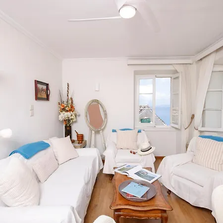 Ruby's Gem Corfu Apartman