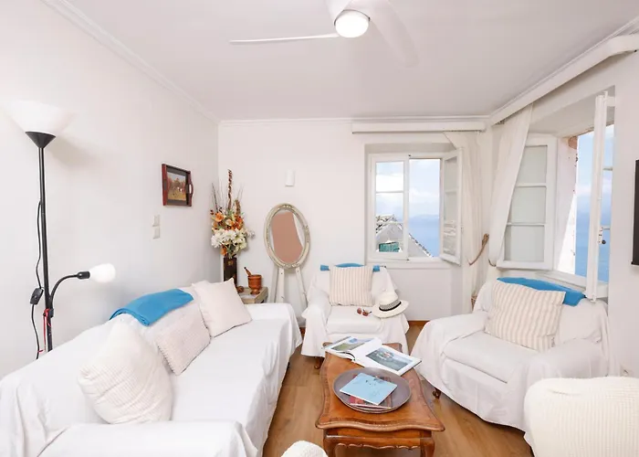 Ruby's Gem Corfu Apartament